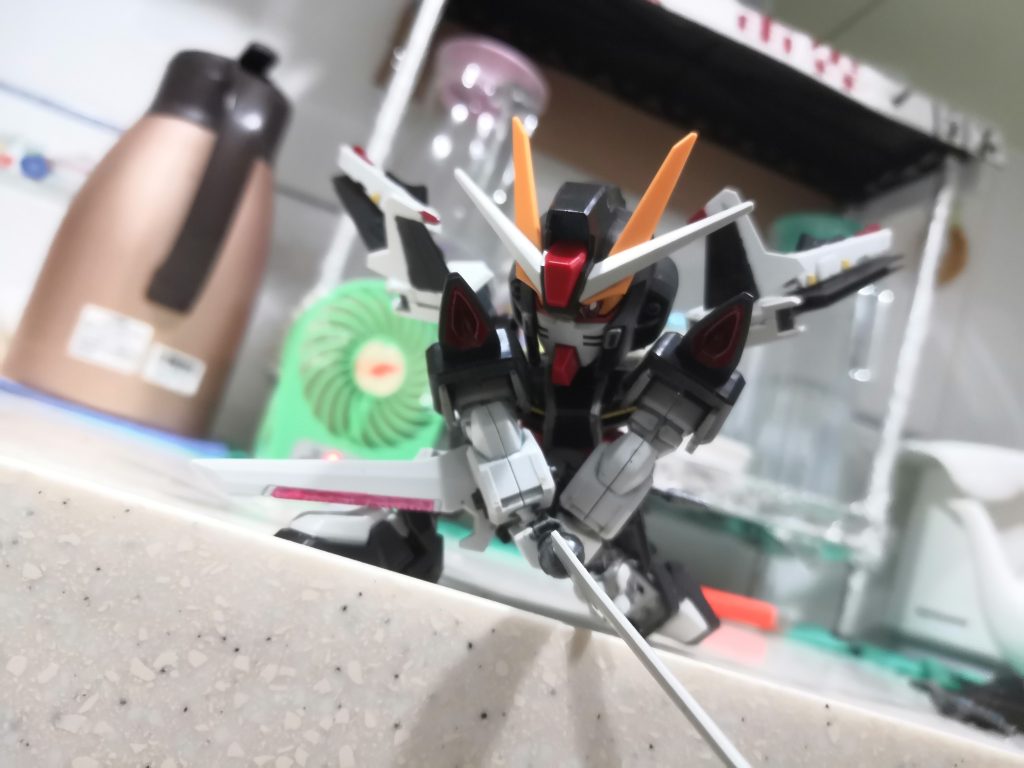 ストライクノワールガンダム–6枚目/制作者：LUNLUN（邪道可動）