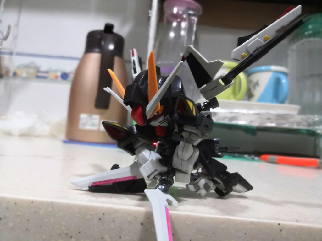 ストライクノワールガンダム–7枚目/制作者：LUNLUN（邪道可動）