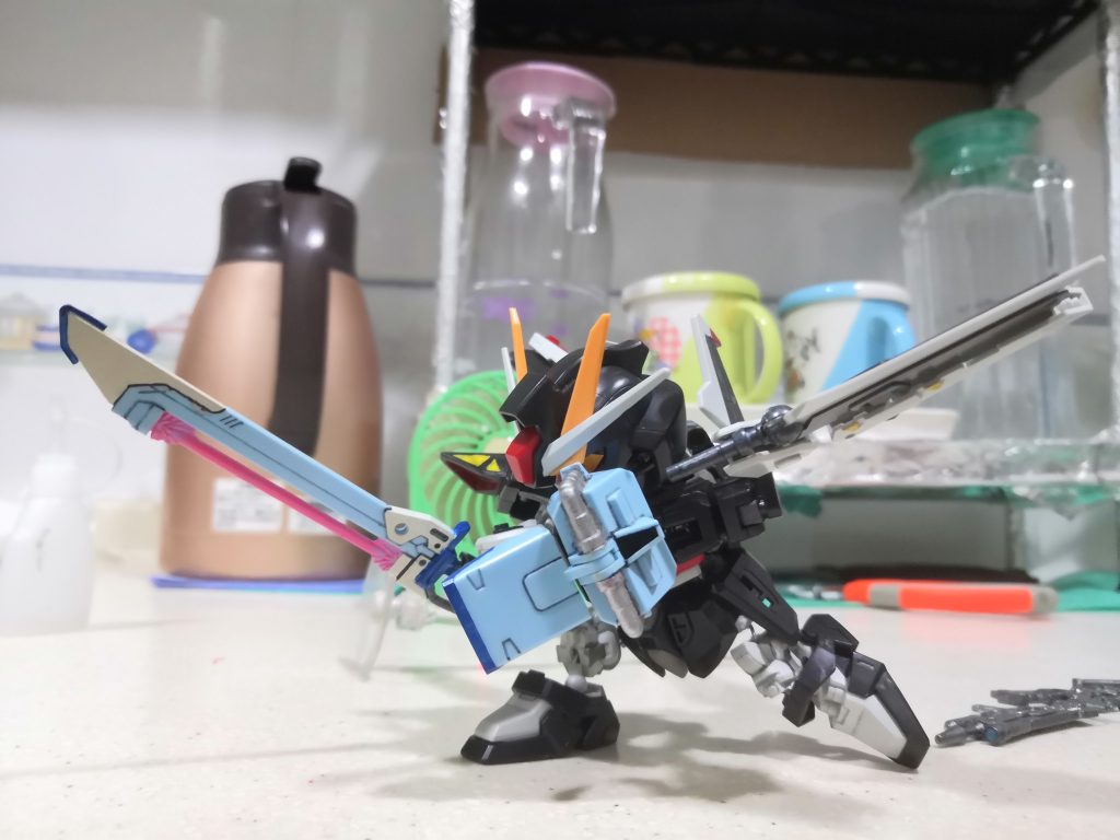 ストライクノワールガンダム–4枚目/制作者：LUNLUN（邪道可動）