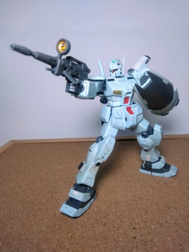 『特徴が無いのが特徴』なんだか暴言に感じますが「広範囲に有能なので目立た無い 」と イウ意味合いだとか 🤔う~ん不憫だぁ 😩⤵️⤵️ RX-78用のビームライフルでイッてみます 😃💓