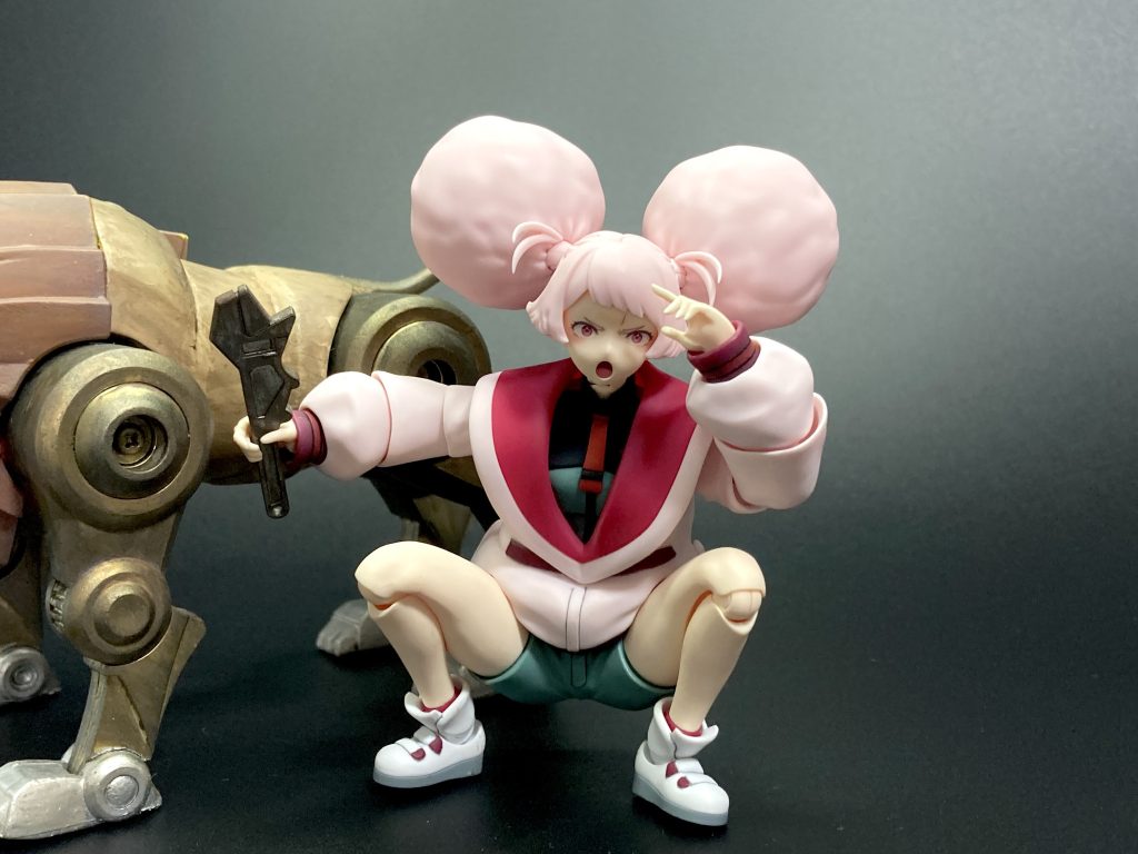 最後はヤンキー座りでキメてフィニッシュ！サクッと作れて仕上がりバッチリ、気分転換で作るには持ってこいの良いシリーズです。個人的にはガンダムじゃないですがブライガーのエンジェルお町をリリースして欲しいと願って止みません。最後までご覧いただいたアーシアンの皆様ありがとうございました。