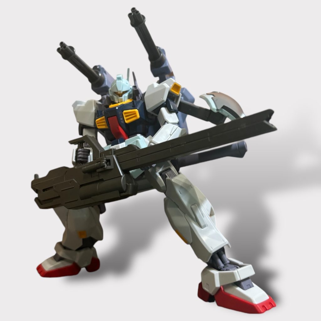 ガンダムMk-IIとジムカスタムをミキシングしております。