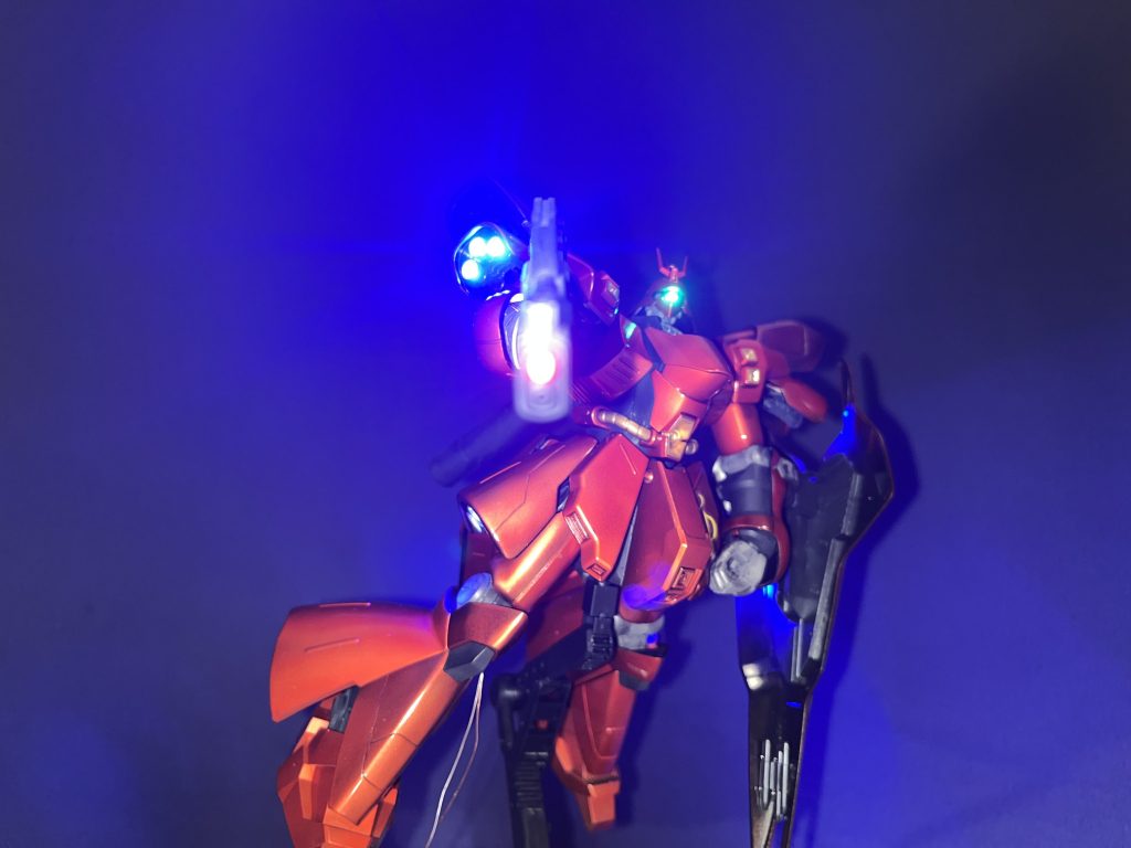 サザビー HG 電飾 キャンディ塗装–4枚目/制作者：あのーど