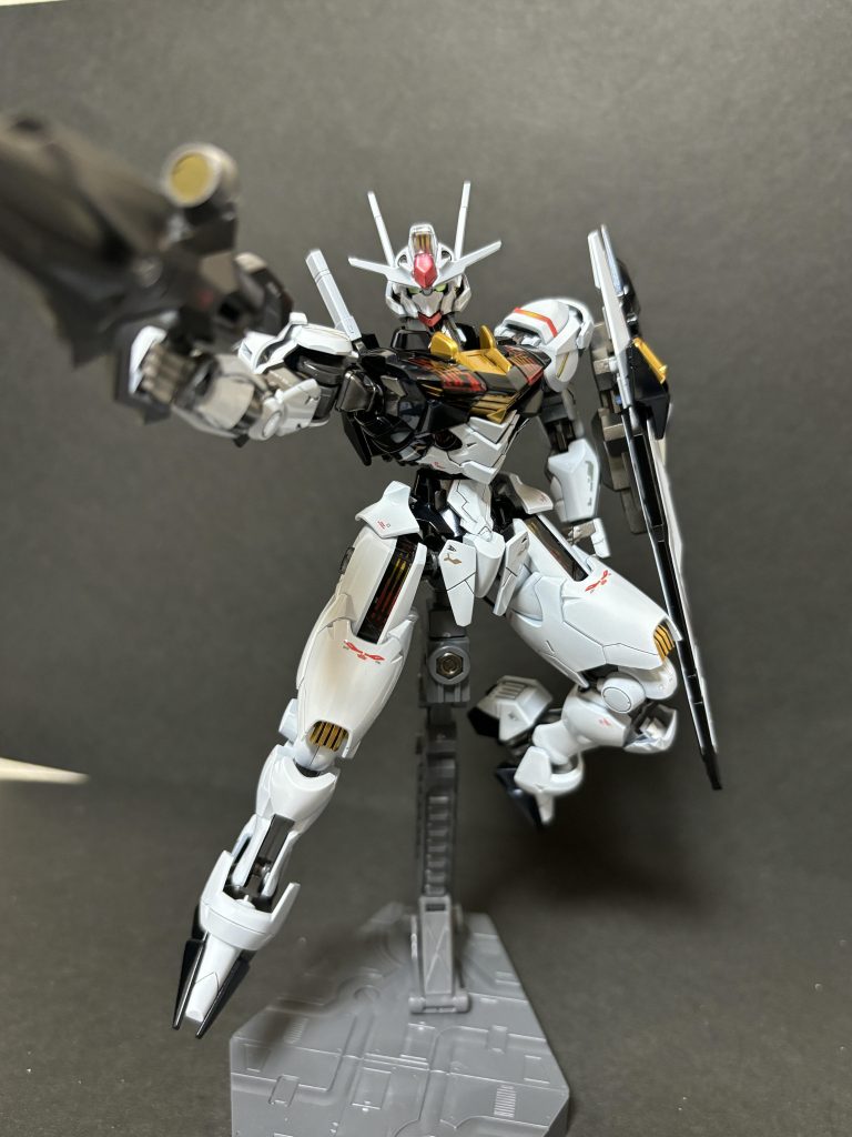 エアリアル　ホルダー塗装–4枚目/制作者：白旗のキツネ