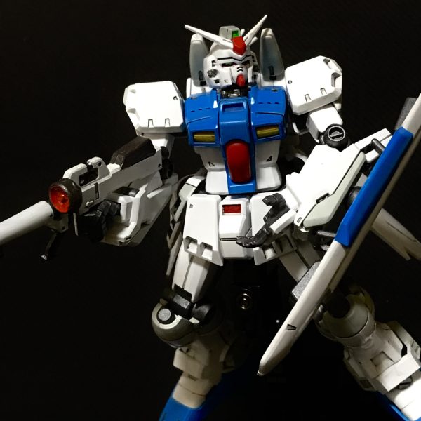 GP03 ステイメン アマゾンにて購入 製作中の写真は撮ってなかったので、デカールワーク前の写真。改造は見にくいですがテールバインダーの内側が寂しかったので、プラ板で裏打ちを実施しています。あとはノーマル組みです。全塗装実施しています。（2枚目）