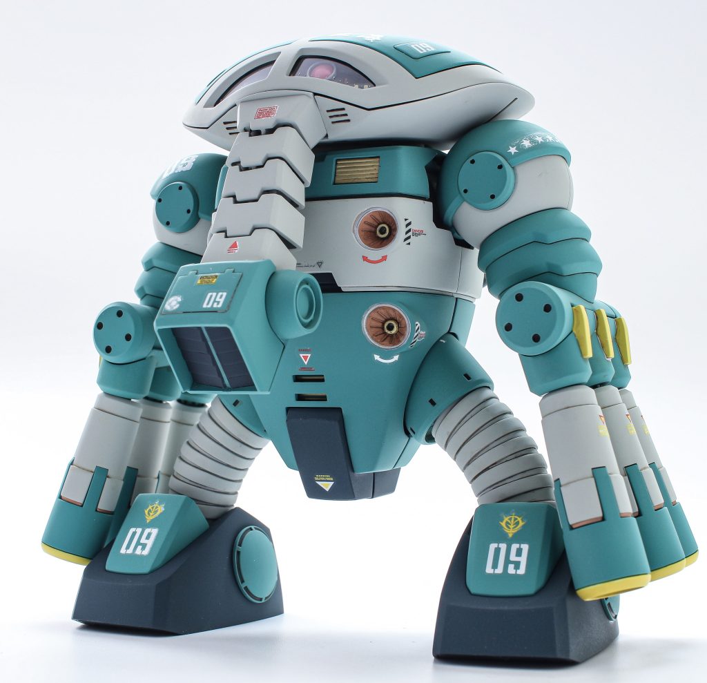 改造、改修は特になし気になる部分の合わせ目処理とモールド掘り直した程度本体側面の肩口からくるぶしまでパックリとモナカ割りの潔さは笑えました