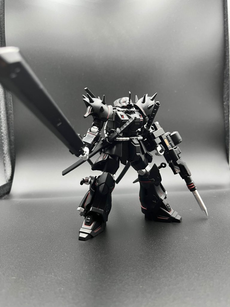 ???「効果があるかわからない遠距離戦をするくらいなら、さっさと近づいてたたっ切ればいいのよ」因みに以下のリンクからトゲが折れたーとかいいながらこの機体組んでいる配信を見れるのでよかったら是非場所:【ガンプラ】イフリートナハト四式(改造機)作ります (youtube.com)
