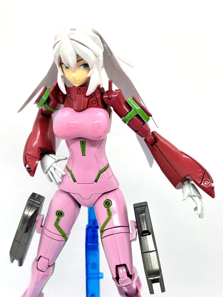 肌はボディカラーCです。