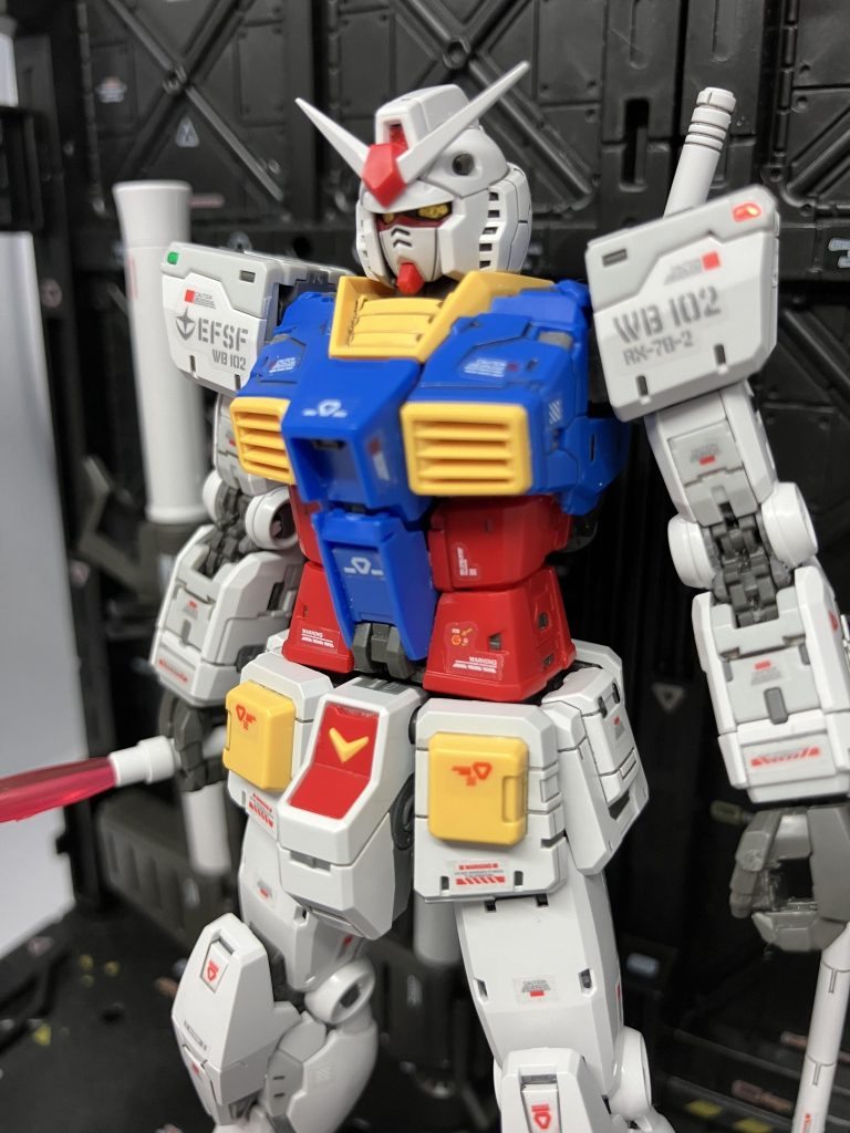 ガンダム　RG var2.0–2枚目/制作者：marisu