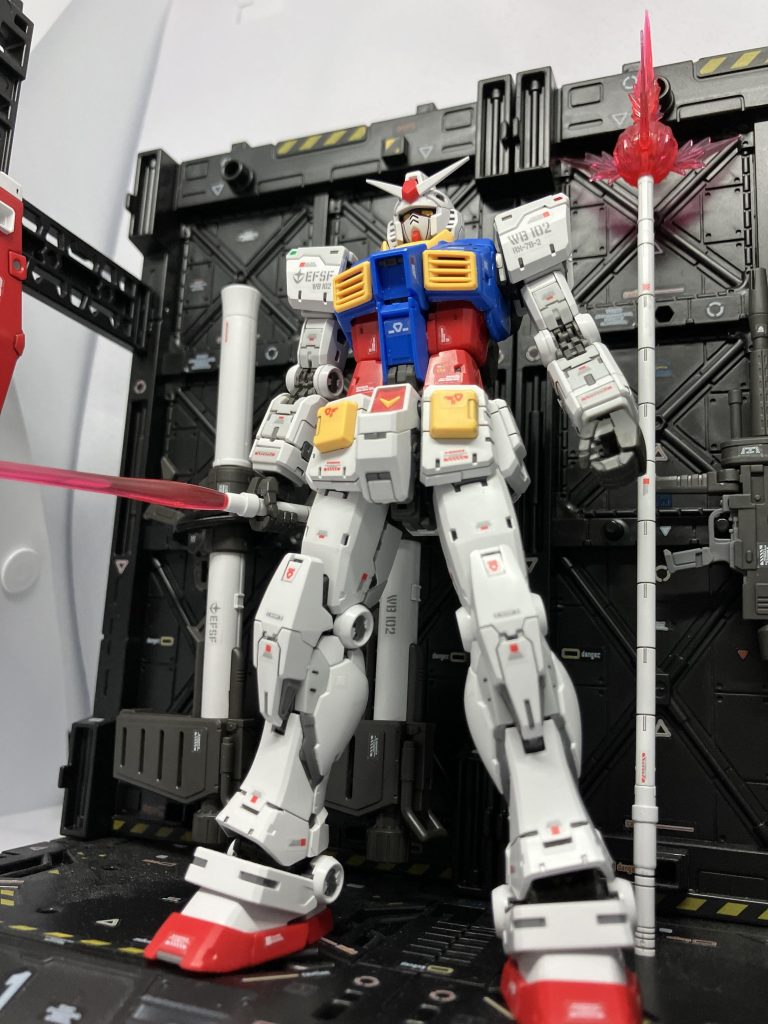 ガンダム　RG var2.0–4枚目/制作者：marisu