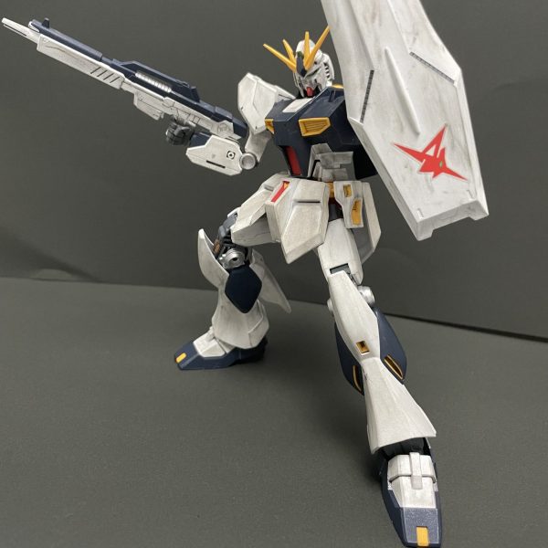 シンプルなνガンダム