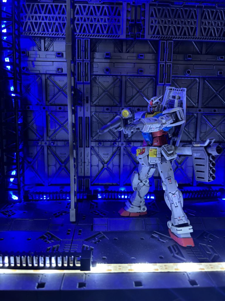 RX-78-2 GANDAM ver.2.0 TVアニメカラー–2枚目/制作者：ノリダム