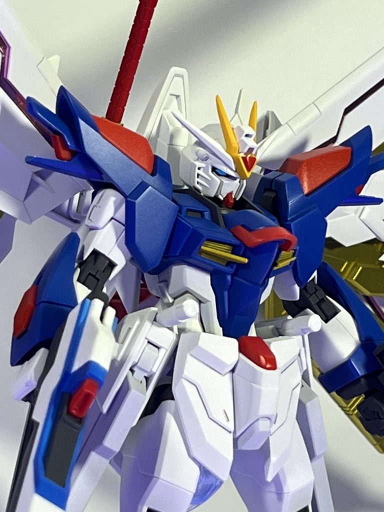 顔はいろんなフリーダムの中でMGEＸの次に好きですね😆イケメン