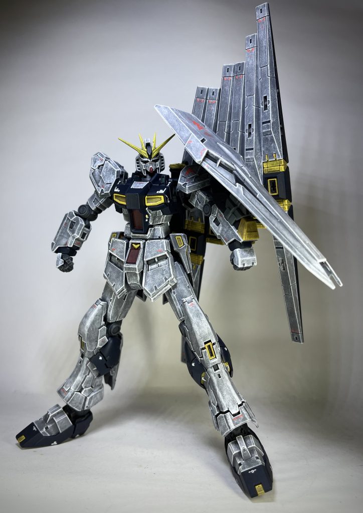 ジオンの魂のνガンダム–3枚目/制作者：ジオン残党