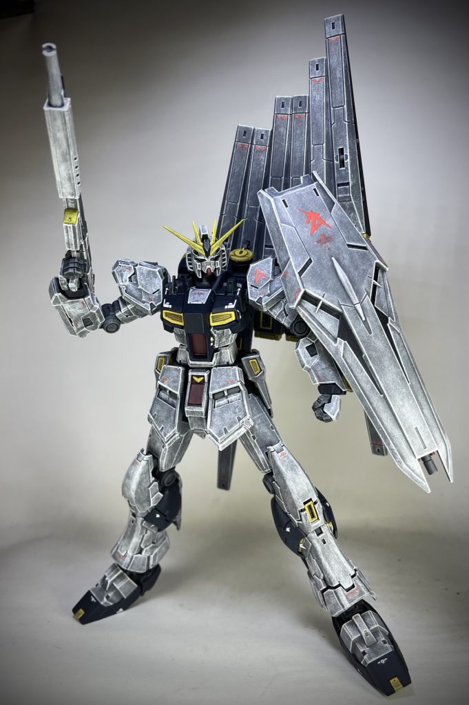 ジオンの魂のνガンダム–4枚目/制作者：ジオン残党