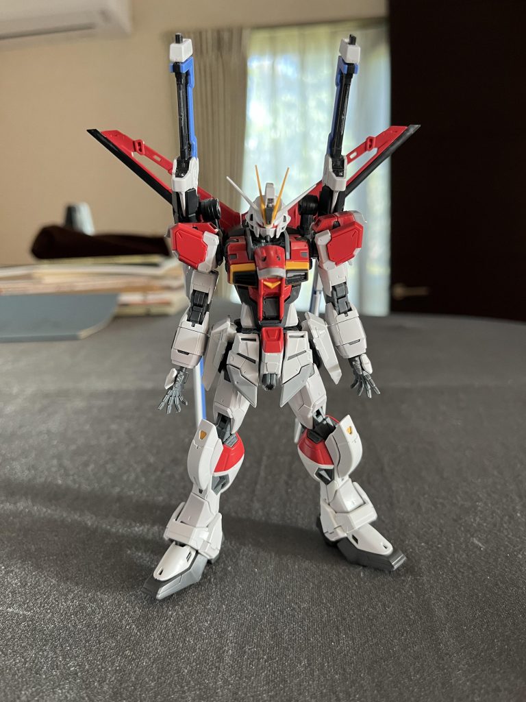 素組でも十分に良いキットですね。RGは塗装なしでも良いんじゃないかと自問自答でした。