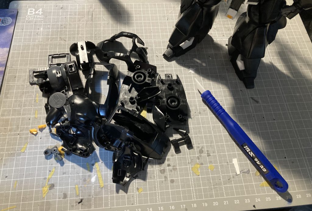 旧ケンプファーの余剰パーツが結構多い。