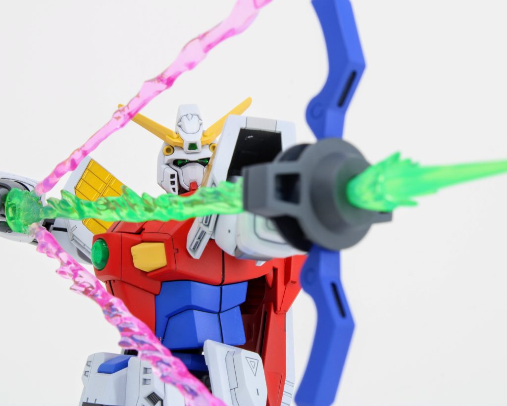 ライジングアロー!!ライジングガンダムの目玉でもあるライジングアローのエフェクトパーツも製作。ビルダーパーツのMSエフェクトを3つ溶着させそれっぽくなったかと。