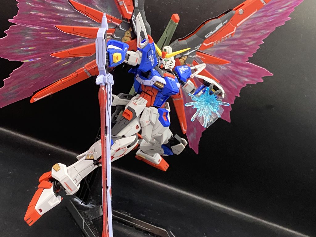 アロンダイトとパルマフィオキーナでポーズこの2つがデスティニーの代名詞と言っても過言ではないはず