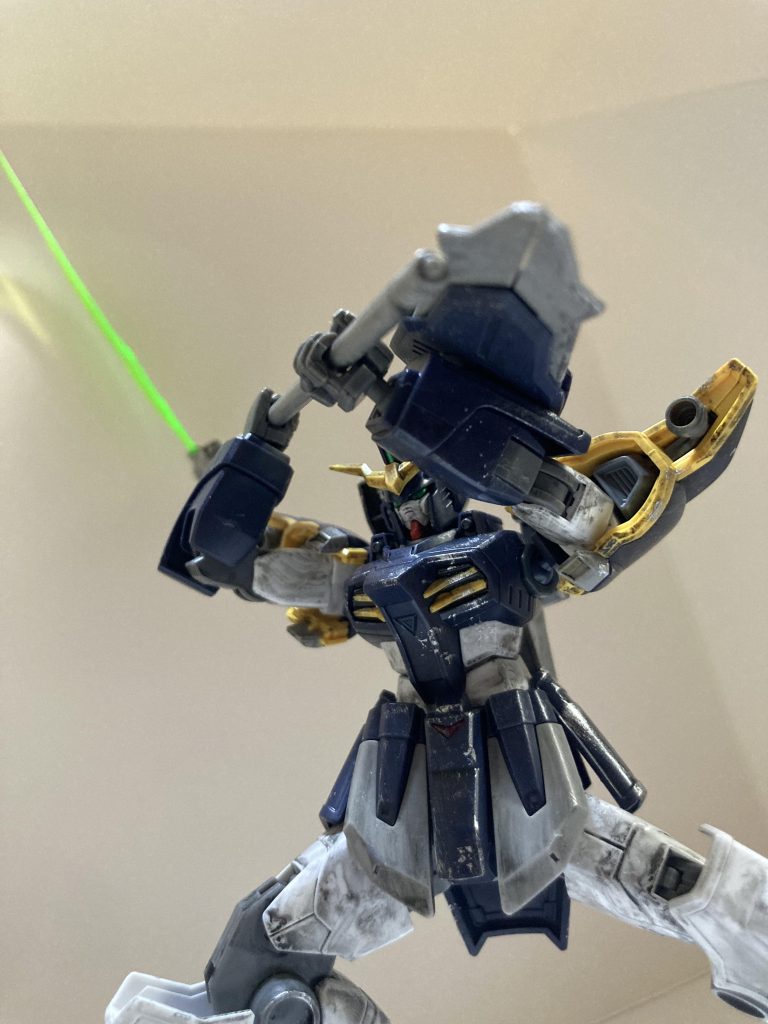 振り上げてみたりして