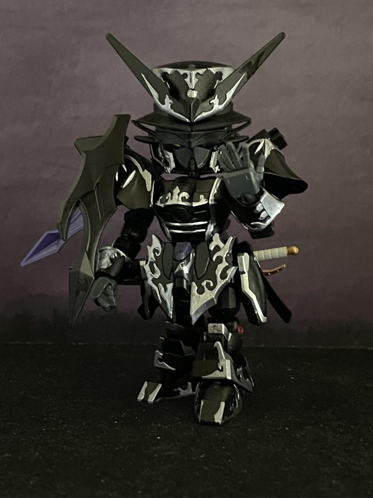 衣装の模様が似たようなパーツを組み合わせて、黒に塗りましたAGE-2というよりはダークハウンドですね