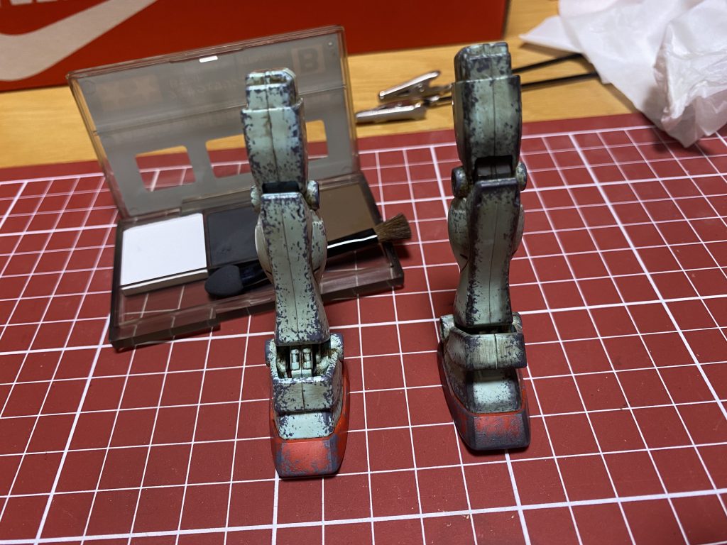 左 ススを塗る前右 スス塗った後大胆にやってしまってますw