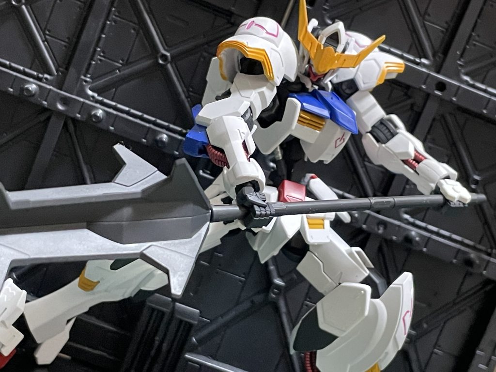 良キットと言われていますが、パーツ数が少ない割りにパーツ分割がしっかりなされ、完成度は高いキットと思いました！塗装もし易く、サクサク組め楽しく作ることが出来ました^_^