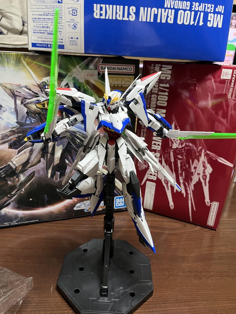 エクリプス+マニューバ&ライジンストライカー–2枚目/制作者:ムギタロウ