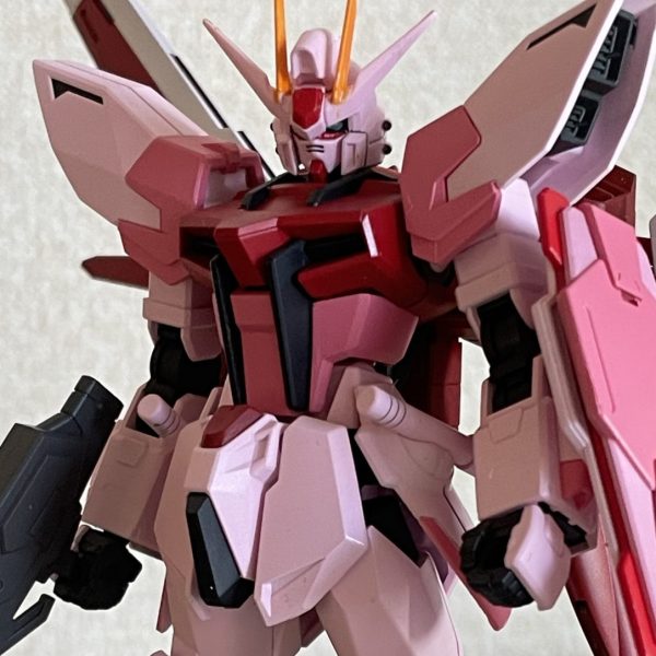 ビルドストライク　ルージュカラー