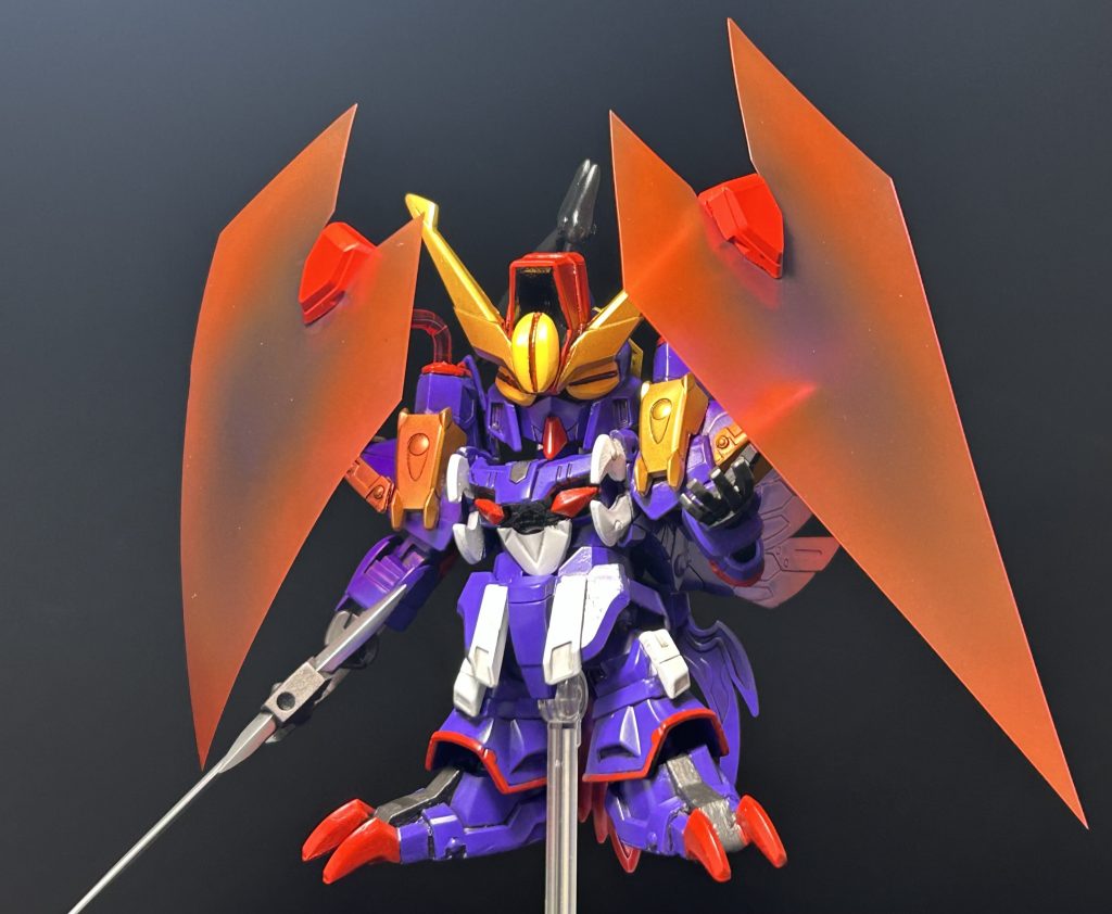 武器④花弁ノ盾(かべんのたて)[窮奇]の呪力を防御壁として展開する装備。呪力の消費量が大きく数秒しか展開できないが、大出力故に相当な堅牢さを持つ。モチーフは肩部ビームシールド、名前は花びら(花弁)より。 当初作る予定が無かった武器その②。腕の赤い部分がワイヤー射出用なら、ビームシールドはどこだ？まあどこかにあるか。…と放置していたら、設定資料に肩の先端の赤いやつがシールド⁉︎と見つけて以下略。基部含めヤケクソ＆大雑把ですが、割とそれっぽくできたかな？(全身を覆う様にシールドを展開してる図？そんな資料は知らんなぁ)