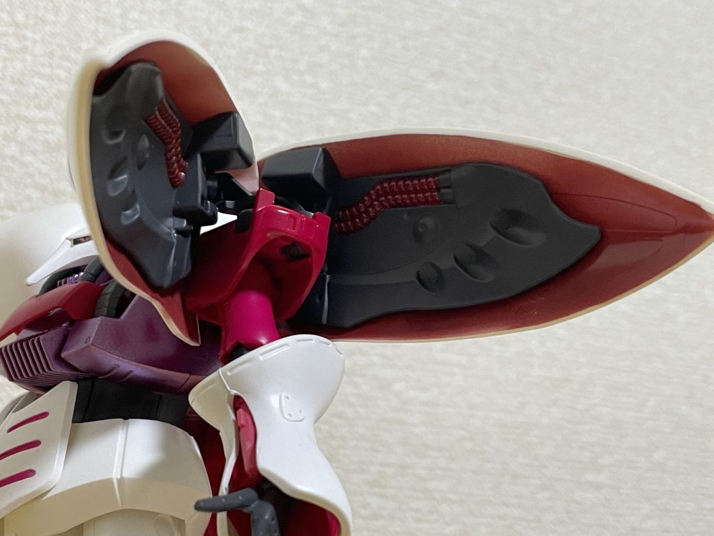 内部もそれとなく塗装し、一分塗り分けしてみました。