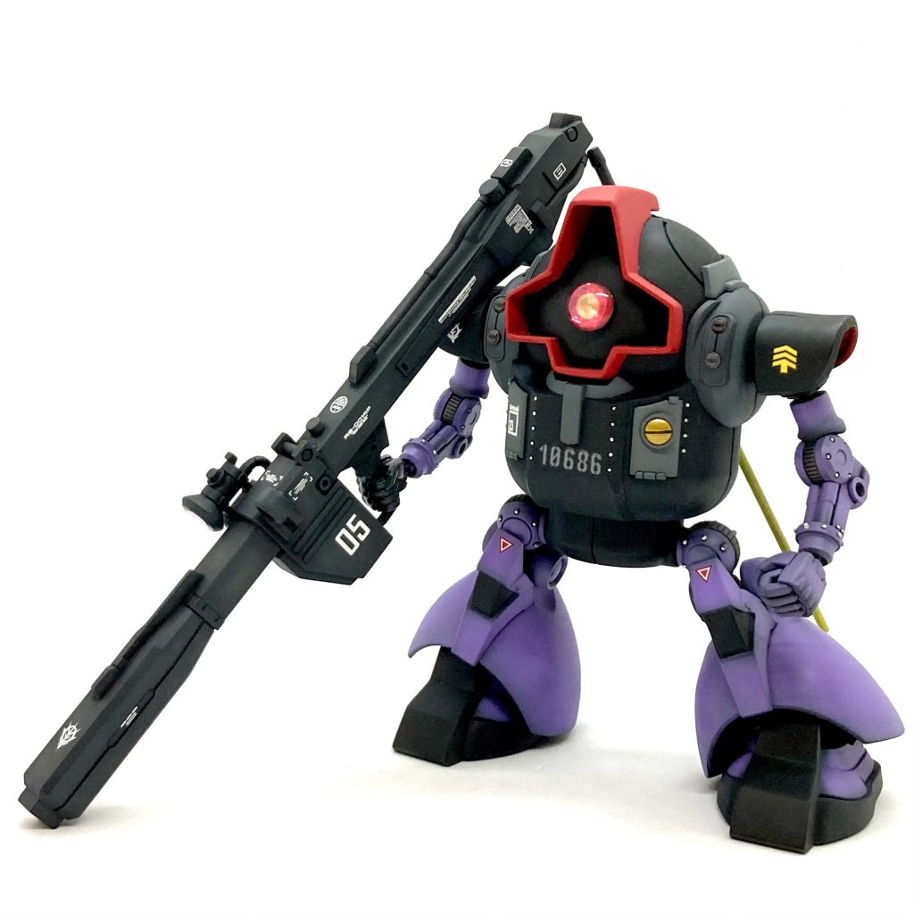 このシリーズ、私の中でいくつかの縛りがありまして…①誰が見てもちゃんとそのモビルスーツに見えること②ハロの部分が作り付けではなく独立して、球体およびハロ状態になること③ネタ作品だからといって手を抜かず、きっちり仕上げることetc...