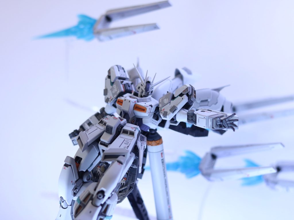 Hi-Nu Gundam