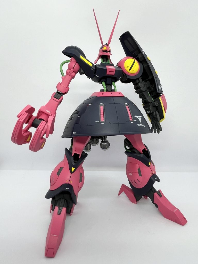 煽り気味ショット