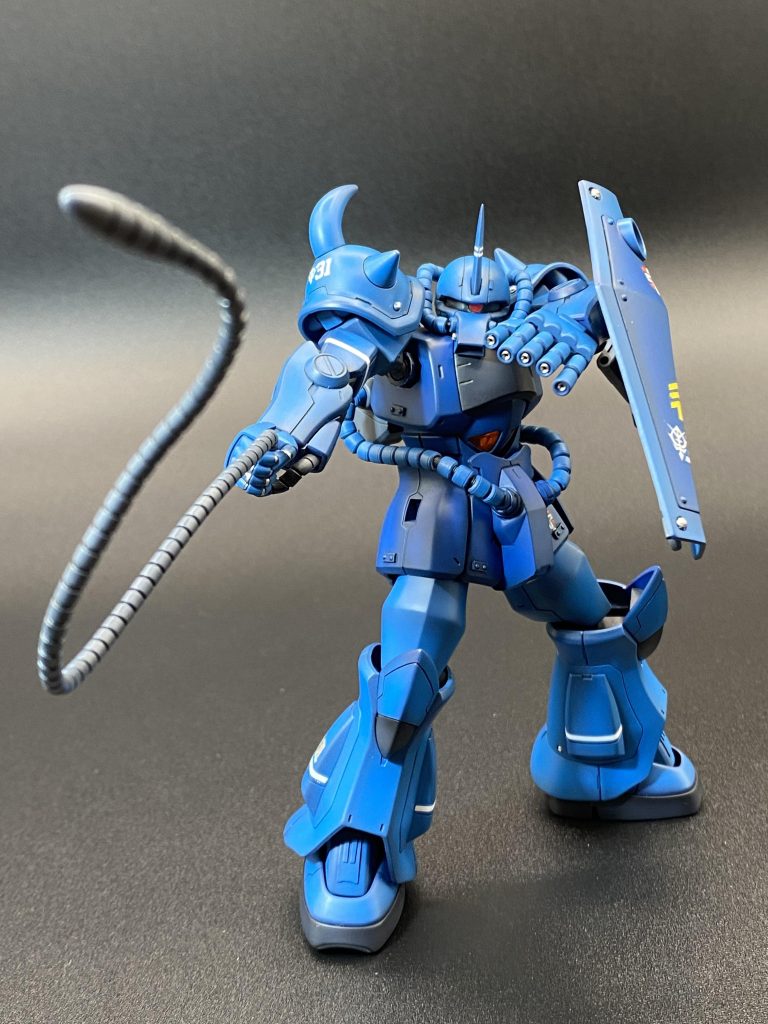 グフと言えば…やはりヒートロッドでしょう!フィンガーバルカンも同時攻撃しちゃえるので!やはり「ザクとは違うのだよ!ザクとは!」納得です!笑