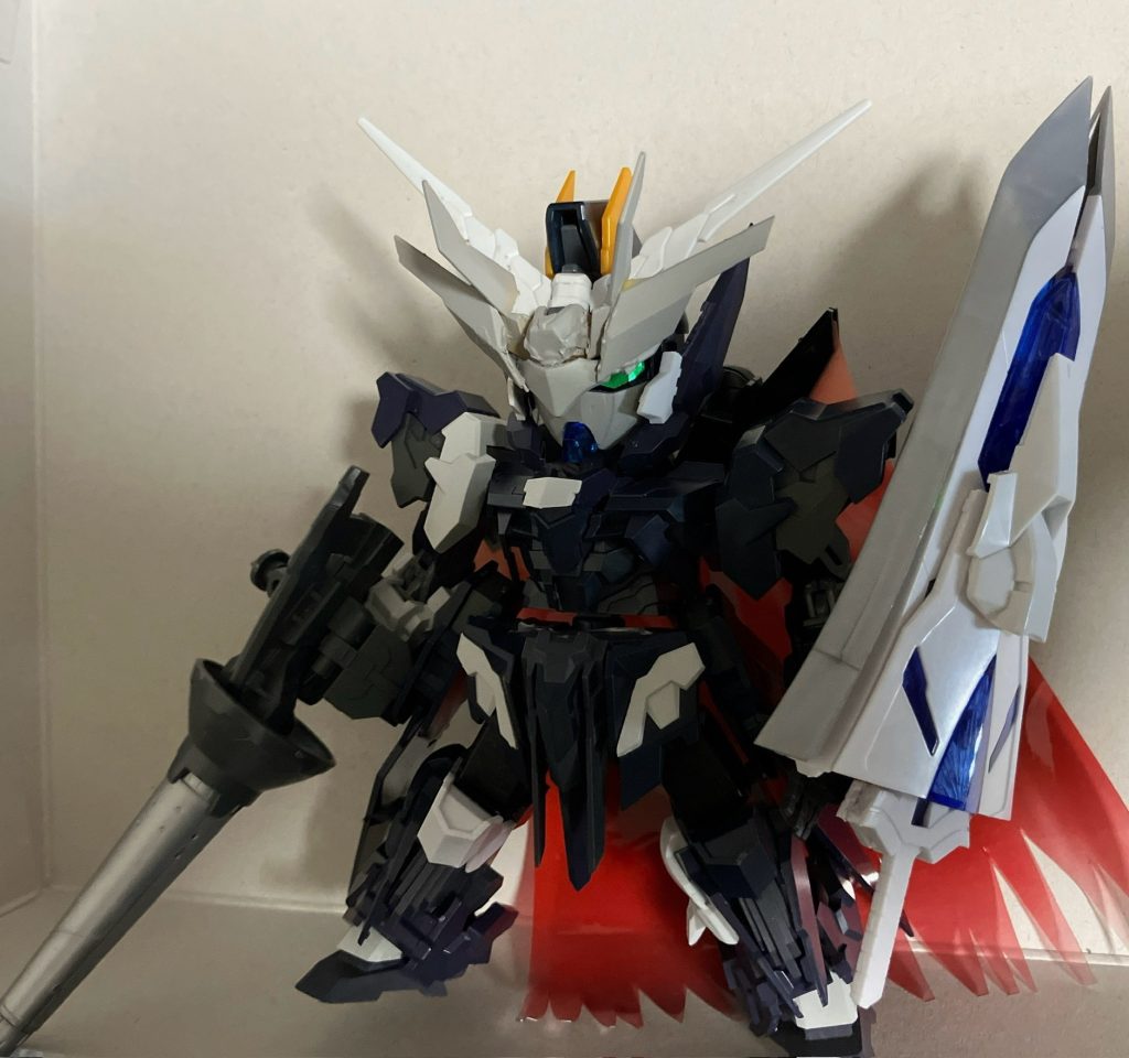 一年後、YouTubeをみていて、変形後の姿をエクスバインアッシュに寄せるというアイディアが浮かびました。多くのパーツを刷新、両形態でバランスが取れるようにしました。