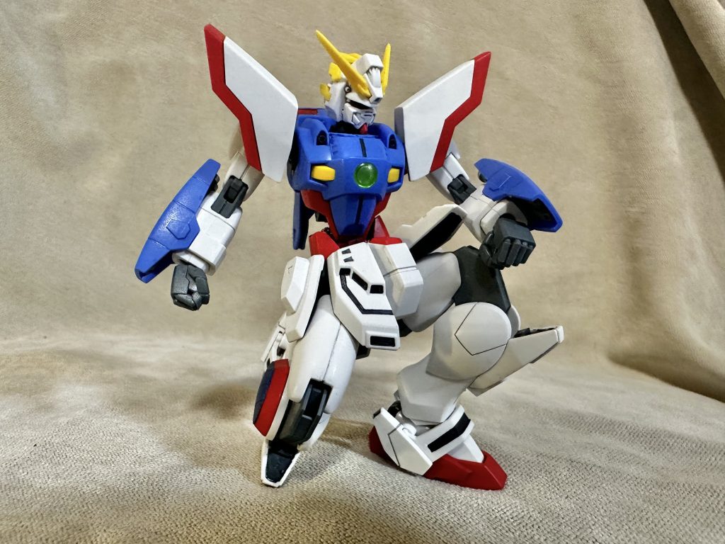 個人的に、人型兵器なので綺麗な立て膝をキマるようにしたい…それを腰下の可動範囲の目安にしています