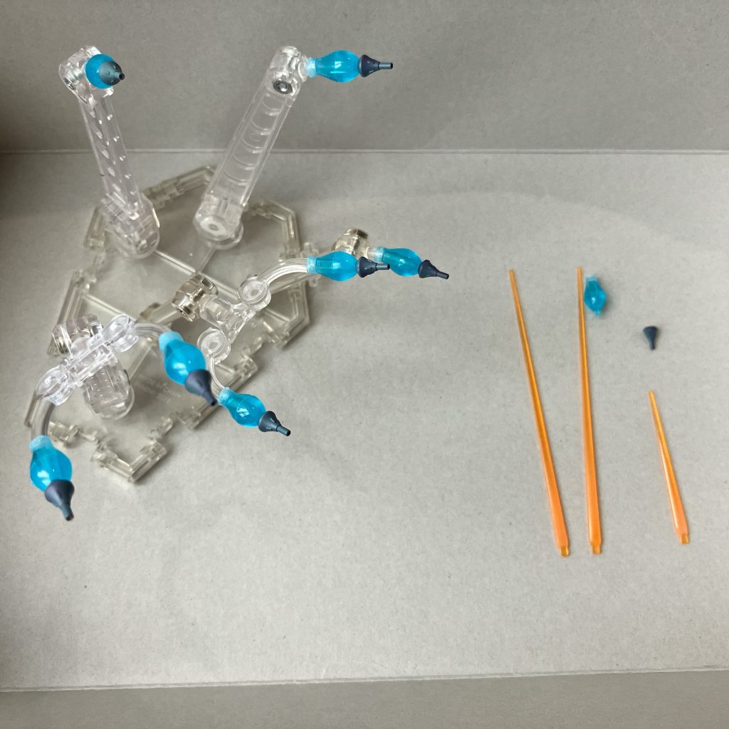 一番コストかかってる箇所キュベレイのファンネルエフェクトつかいましたご覧いただきありがとうございました!