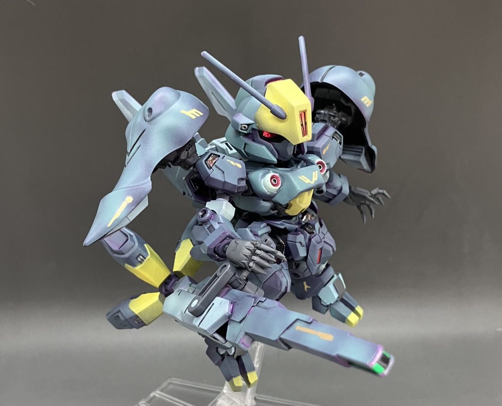 ブースターキャノンを構えて