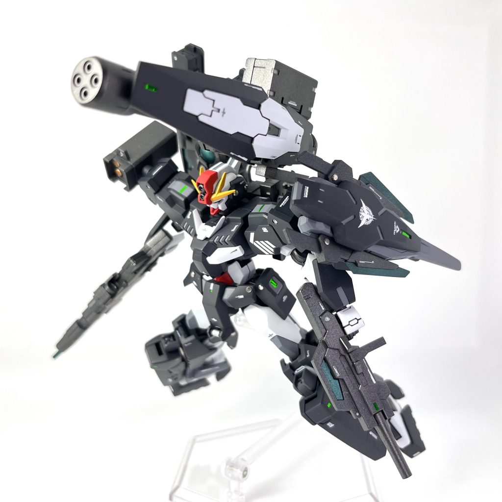 カラーレシピ白→ニュートラルグレー赤→モザンレッド黄→エヴァイエロー黒→メカサフスーパーヘヴィ➕メカサフヘヴィ関節→ガンメタ