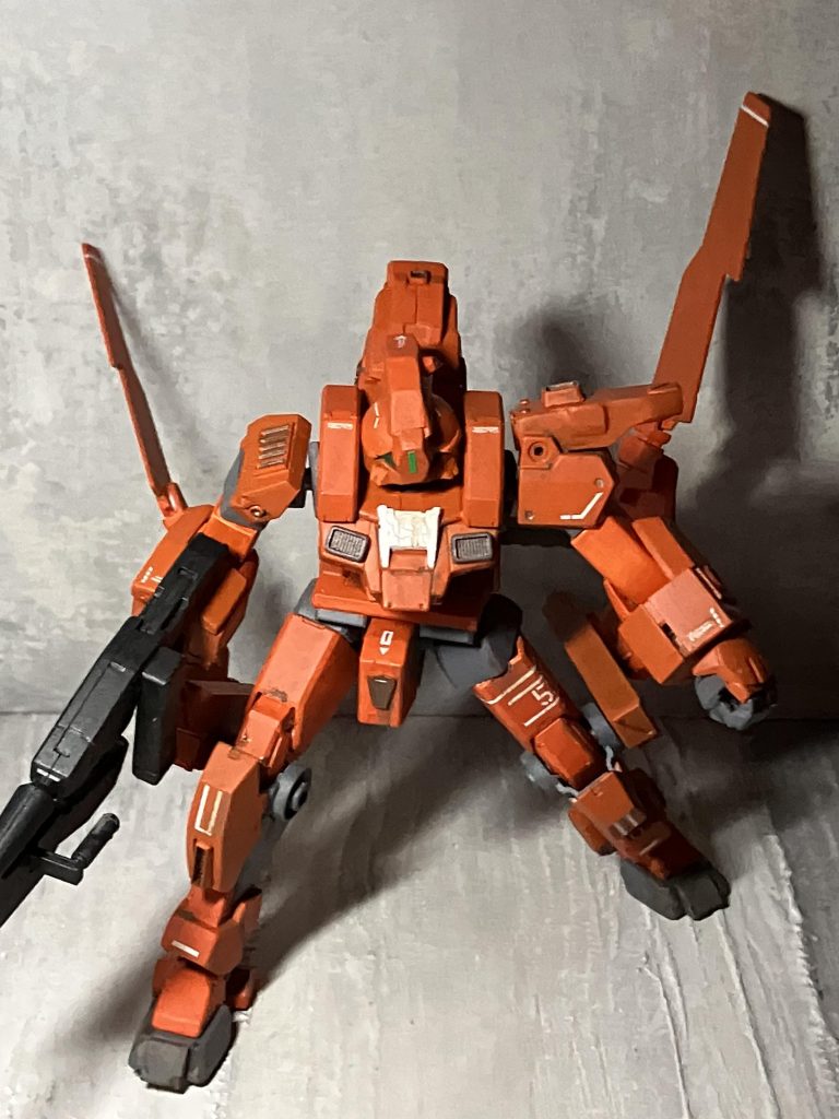 とは言ったものの元ネタありますf^_^;「アルドノア・ゼロ」のスプレイニールになります実はデミトレーナー(チュチュ専用の)を見た時から、このスプレイニールに出来ないかなとずっと思っていて今回やっと製作が出来たと言う感じです