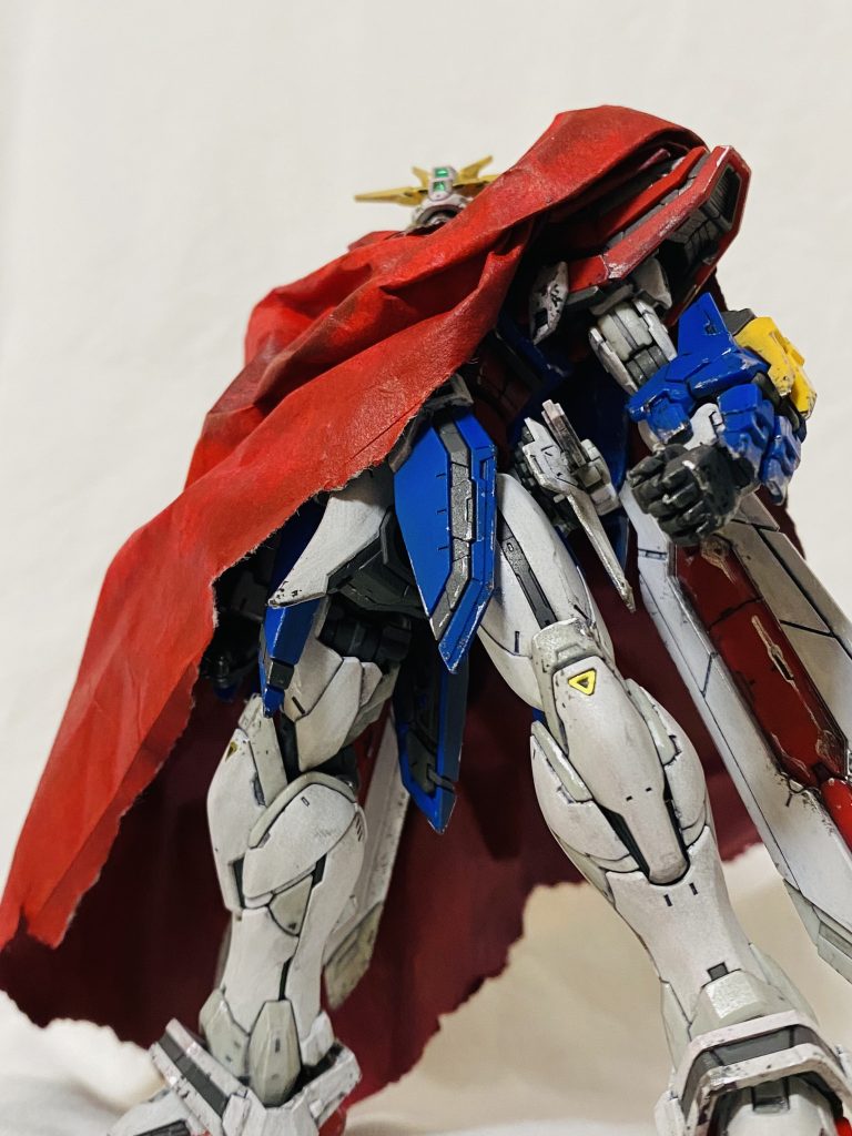 紙マントはボロボロ感が出てカッコいいです。