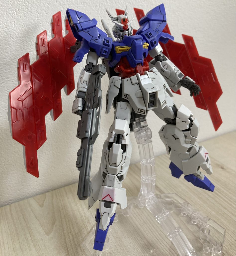 サイコプレートはパズルのように組み合わせられるので、フェネクスのような形態も出来ます。