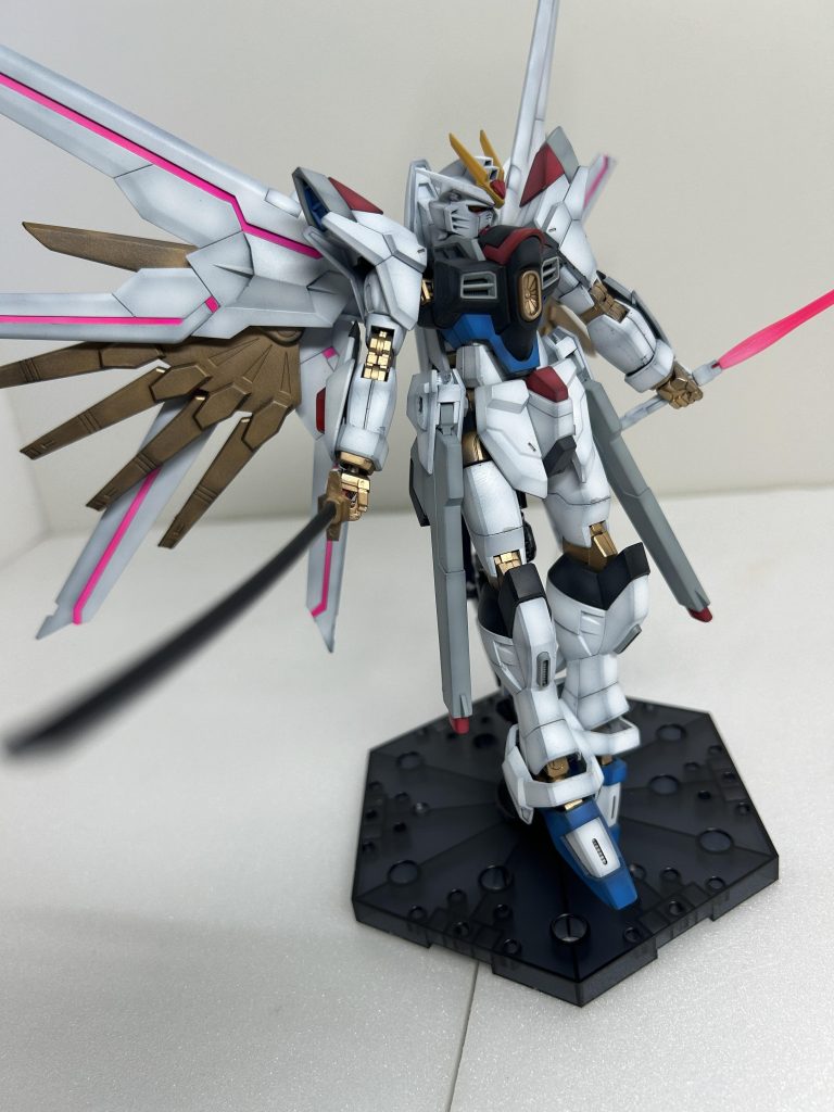 HG マイティーストライクフリーダム–3枚目/制作者：リディ