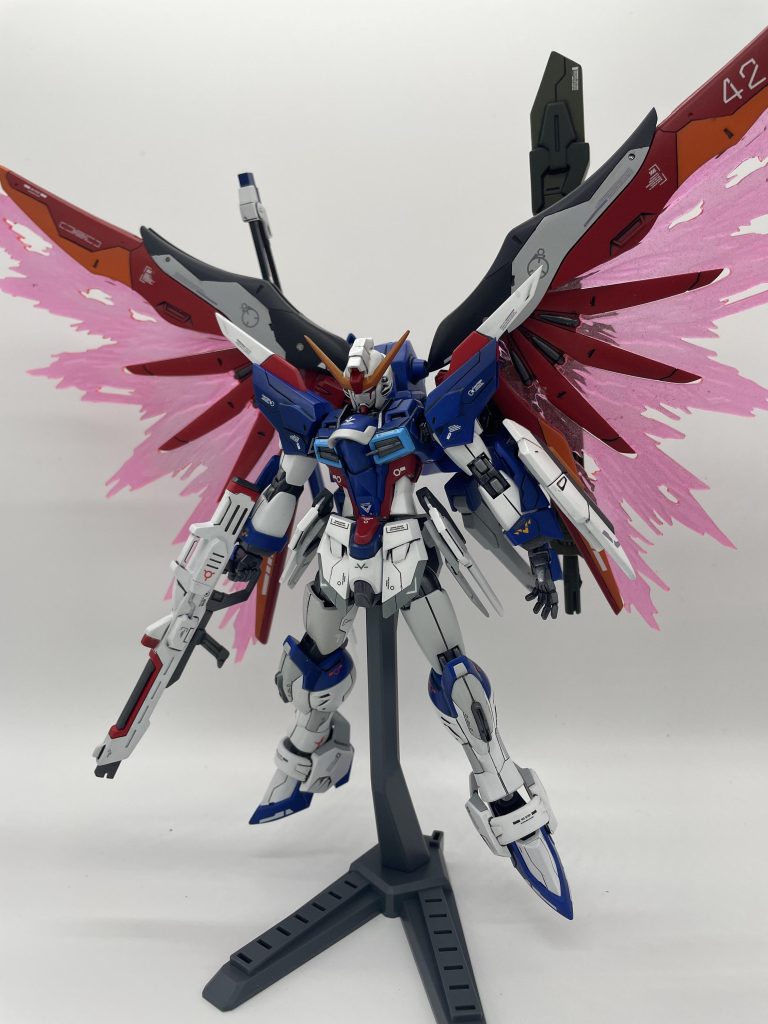 羽の塗り分けも気合いを入れてやりました!