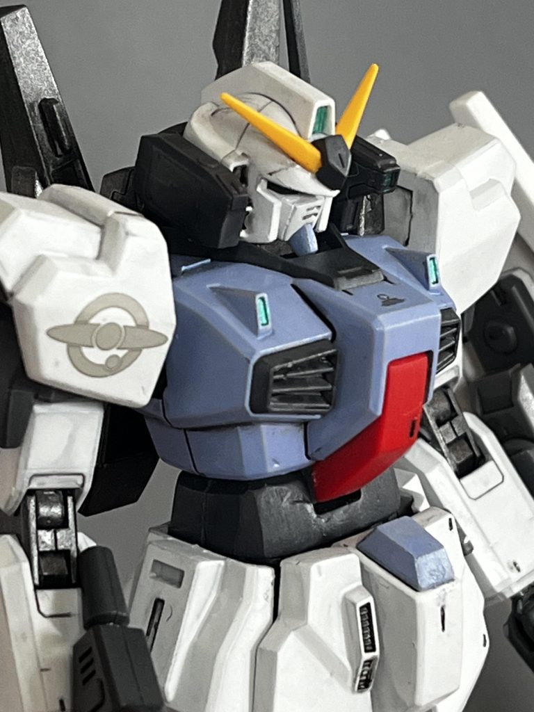 えいやっと塗ったすみれ色が意外とハマりました。アスタロトみたい。