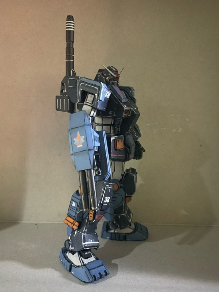 塗るのに必死過ぎてフルアーマーのブンドドやポーズはそんなに撮ってないです💦。