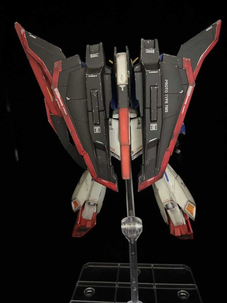 背面。ドライブラシちょこちょこミスってます。