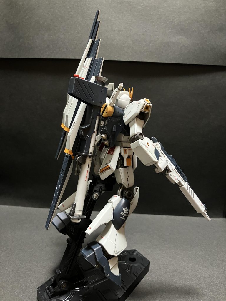 全体的にリアルタッチマーカーでフィルタ掛けて仕上げにドライブラシ少々。