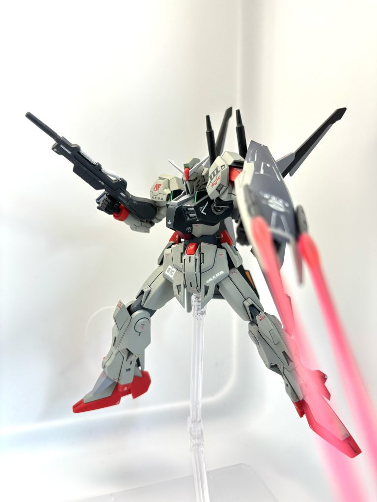 マーク3の謎武装…盾にビームサーベル…